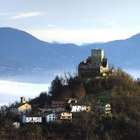 Casavacanzedezza Montecalvo Versiggia Экстерьер фото