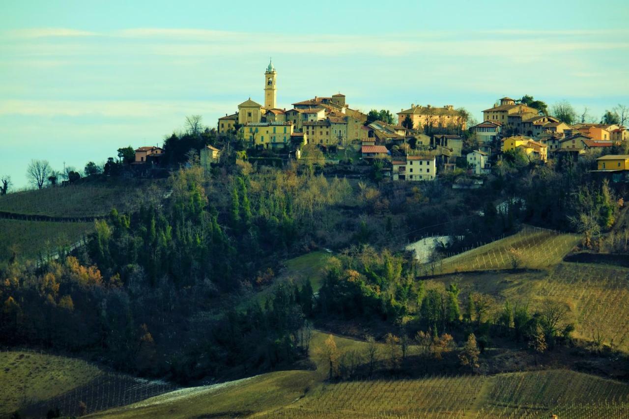 Casavacanzedezza Montecalvo Versiggia Экстерьер фото